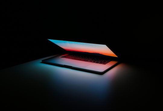 New CERIC literature search examines challenges and promises in the digital economy