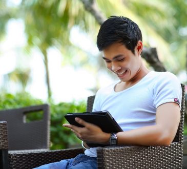 professional networking is a click away with these 4 sites