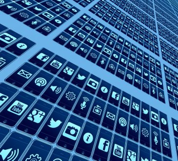 10 Ways to Use Social Media to Manage Your Career
