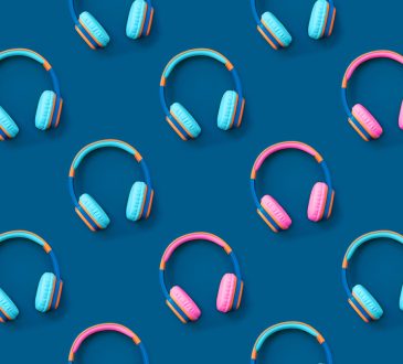 Pattern of blue and pink headphones
