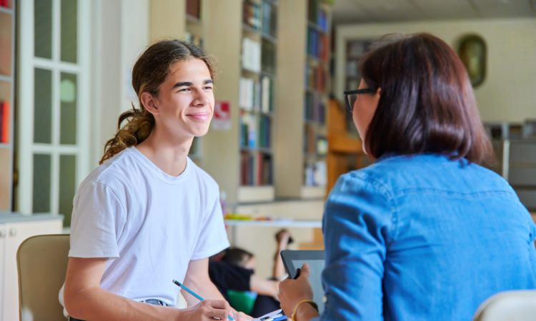 Student talking to advisor